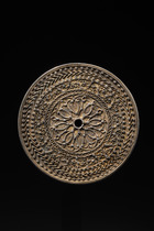 Schmuckscheibe mit feinem Filigranmuster, Indonesien - Sulawesi, Größe: D: 8,6 cm (D: 3.4 inch), ID: 3052495 - 3/3