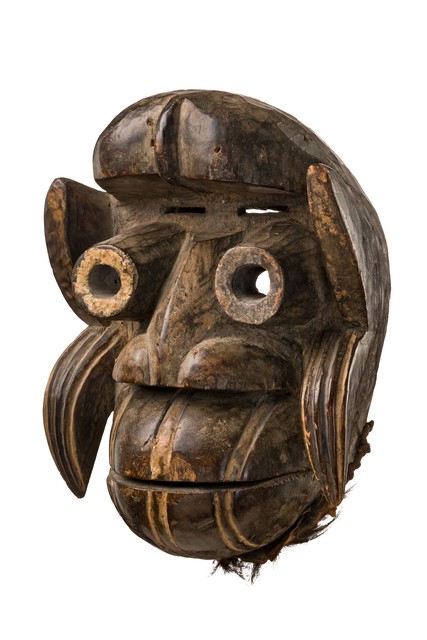 Anthropozoomorphic face mask, ca. 1890–1920, Côte d'Ivoire, Wé-Guéré (Ngere) / Wobé, Size: H: 28 cm (H: 11.0 inch), ID: 3052248
