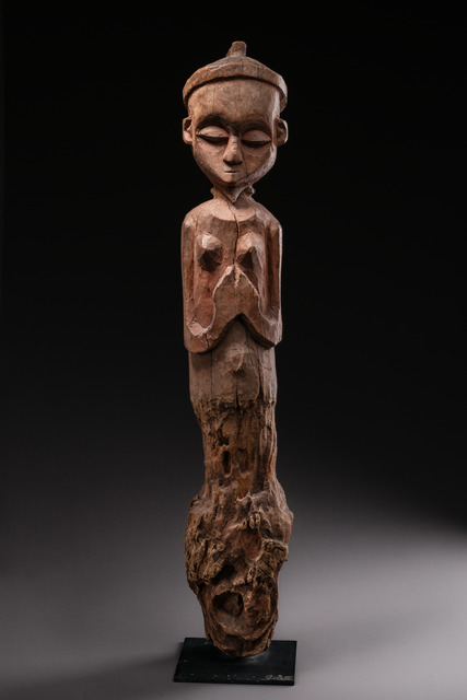 Post figure, R. D. Congo, Pende, Taille: H: 77,5 cm, ID: 3052278