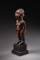 Standing female figure, Tanzania, Kwere, Size: H: 31,5 cm (H: 12.4 inch), ID: 3052275 - 4/6