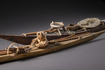 Two models of an Inuit kayak, Canada - Alaska - Greenland, Inuit, Size: L: 54 cm & 56 cm (L: 21.3 inch & 22.0 inch), ID: 3052282 - 3/6