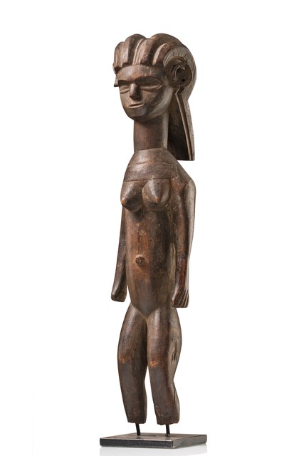 Standing female figure, Tanzania, Kwere, Size: H: 38 cm (H: 15.0 inch), ID: 3052261