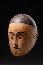 Anthropomorphic face mask, Southern Cameroon, Oveng Region, Fang, Size: H: 28 cm (H: 11.0 inch), ID: 3052299 - 2/5