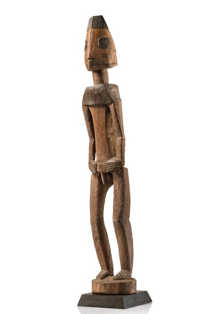 Large male figure, D. R. Congo, Metoko, Size: H: 147,5 cm (H: 58.1 inch), ID: 3052302
