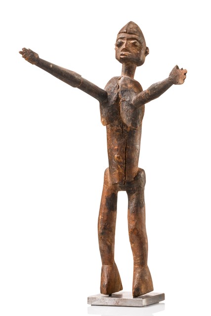 Standing female figure "bateba ti puo", Burkina Faso, Lobi, Size: H: 21 cm (H: 8.3 inch), ID: 3052251
