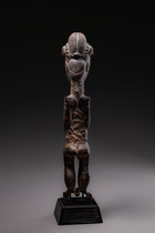 Standing female figure "blolo bla", Côte d'Ivoire, Baule, Size: H: 38,5 cm (H: 15.2 inch), ID: 3052239 - 3/5