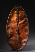 Shield, Kenya, Chagga (also Dschagga, Tschagga, Waschagga) / Masai, Size: H: 111,5 cm B: 56 cm (H: 43.9 inch B: 22.0 inch), ID: 3052303 - 2/2