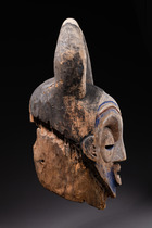 Large helmet mask with buffalo horns, D. R. Congo, Northern Angola / Southern Congo, Holo, Size: H: 63 cm (H: 24.8 inch), ID: 3052285 - 2/5