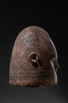 Rare anthropomorphic helmet mask "okpatonu", Nigeria, Benue, Alago (Idoma Nokwu), Size: H: 34,5 cm (H: 13.6 inch), ID: 3052292 - 5/6