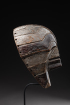 Weibliche "kifwebe" Maske "kikashi", D. R. Kongo, Songe, Größe: H: 30 cm (H: 11.8 inch), ID: 3052309 - 3/4