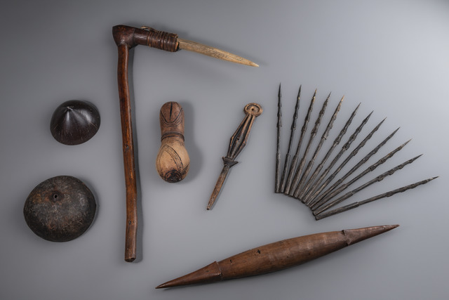 Collection of everyday objects, Papua New Guinea, ID: 3052356