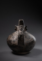 Récipient à anse-étrier anthropomorphe, Pérou, Sicán (Lambayeque), Taille: H: 16,5 cm (H: 6.5 inch), ID: 3052524 - 5/11