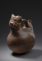 Vase à anse en ruban Jaguar, env. 200 av. J.-C. - 600 ap. J.-C., Pérou, Vicus, Taille: H: 21,5 cm (H: 8.5 inch), ID: 3052533 - 3/6