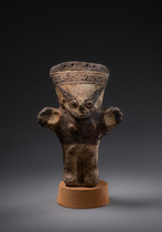Adorante debout, vers 1100 - 1400 ap. J.-C., Pérou, Chancay, Taille: H: 16  cm (H: 16  cm), ID: 3052523 - 3/4