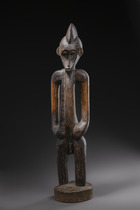 Standing male figure "doogélé", Côte d'Ivoire, Senufo, Size: H: 88,5 cm (H: 34.8 inch), ID: 3052396 - 3/7