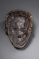 Miniature mask "ma go", Côte d'Ivoire, Dan / Mano, Size: H: 13,5 cm (H: 5.3 inch), ID: 3052404 - 2/4