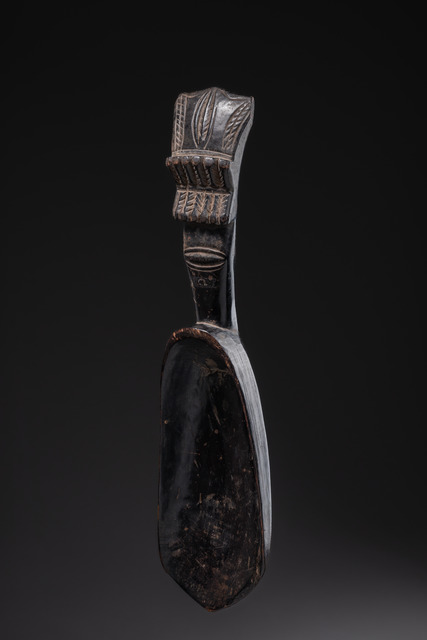 Big ceremonial spoon "wunkirmian" or "wakemia", Côte d'Ivoire, Dan, Size: H: 49 cm (H: 19.3 inch), ID: 3052418