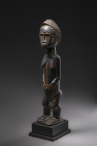 Standing female figure "blolo bla", Côte d'Ivoire, Baule, Size: H: 48 cm (H: 18.9 inch), ID: 3052507 - 4/5