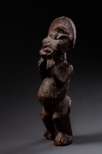 Power figure "mu' po", Cameroon Grassfields, Bamileke, Size: H: 18,5 cm (H: 7.3 inch), ID: 3052437