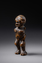 Power figure "mu' po", Cameroon Grassfields, Bamileke, Size: H: 11,5 cm (H: 4.5 inch), ID: 3052438 - 2/5