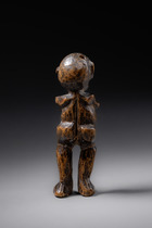 Power figure "mu' po", Cameroon Grassfields, Bamileke, Size: H: 11,5 cm (H: 4.5 inch), ID: 3052438 - 4/5