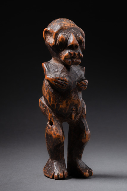 Power figure "mu' po", Cameroon Grassfields, Bamileke, Size: H: 11,5 cm (H: 4.5 inch), ID: 3052438