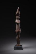 Stehende Figur, D. R. Kongo, Yaka, Größe: H: 38,5 cm (H: 15.2 inch), ID: 3052445 - 2/4