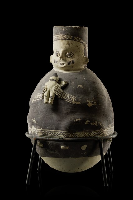 Urne anthropomorphe, période intermédiaire tardive, env. 1000 - 1450 apr. J.-C., Pérou, Chancay, Taille: H: 36,5 cm (H: 14.4 inch), ID: 3052457