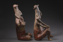 Großes sitzendes Figurenpaar, San Juanito-Stil, Protoklassisch, ca. 100 v. Chr. – 250 n. Chr., Mexiko, Jalisco, Größe: H: 50,5 cm & 51 cm (H: 19.9 inch & 20.1 inch), ID: 3052471 - 4/6