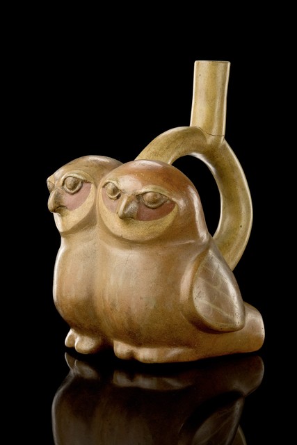 Récipient à anse-étrier : Paire de hiboux, env. 400 - 600 apr. J.-C., Pérou, Moche, Taille: H: 20 cm (H: 7.9 inch), ID: 3052483