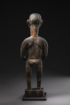 Rare standing figure, Cameroon Grassfields, Bafo, Size: H: 62 cm (H: 24.4 inch), ID: 3052515 - 2/6