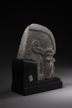 "Hacha" en forme de tête humaine, environ 600 - 900 apr. J.-C., Mexique, Côte du Golfe, Veracruz, Taille: H: 22,8 cm (H: 9.0 inch), ID: 3052504 - 2/5