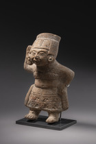 Lachende Figur "sonriente", ca. 600 - 800 n. Chr., Mexiko, Golfküste, Veracruz, Größe: H: 19 cm (H: 7.5 inch), ID: 3052501 - 3/5