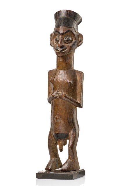 Standing male figure, D. R. Congo, Yanzi / Teke, Size: H: 29 cm (H: 11.4 inch), ID: 3052574