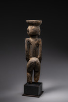 Standing female figure, Mali, Dogon, Size: H: 29 cm (H: 11.4 inch), ID: 3052625 - 2/5