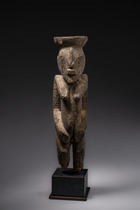 Standing female figure, Mali, Dogon, Size: H: 29 cm (H: 11.4 inch), ID: 3052625 - 3/5