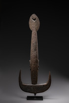Suspension hook "samban" or "tshambwan", Papua New Guinea - East Sepik Province - Angoram District, Iatmul, Size: H: 72,5 cm (H: 28.5 inch), ID: 3052614 - 5/5