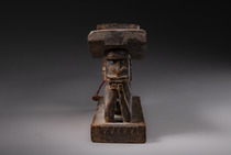 Appui-tête / Appui-cou "korwar" ("korvar"), Nouvelle-Guinée occidentale / Papouasie occidentale (Irian Jaya) - Région de Korvar, Taille: B: 21,5 cm H: 13,3 cm (B: 8.5 inch H: 5.2 inch), ID: 3052612 - 2/7