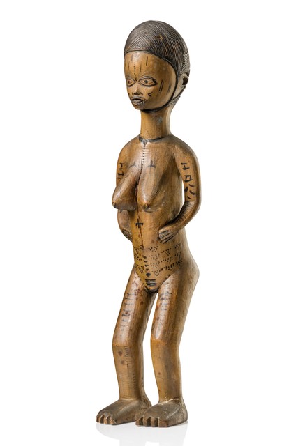 Standing female figure, Zambia, Luena, Size: H: 45 cm (H: 17.7 inch), ID: 3052643