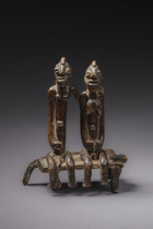 Sitzendes Figurenpaar, Burkina Faso, Lobi, Größe: H: 7,5 cm (H: 3.0 inch), ID: 3052598 - 2/5