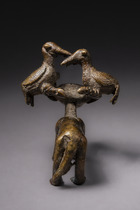 Goldweight: antelope with birds, Ghana, Ashanti, Size: H: 6 cm (H: 2.4 inch), ID: 3052600 - 3/5