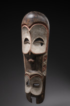 Face mask "eluba" or "emangungu", D. R. Congo, Bembe, Size: H: 67,5 cm (H: 26.6 inch), ID: 3052607 - 3/5