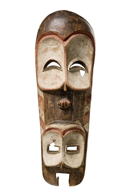 Face mask "eluba" or "emangungu", D. R. Congo, Bembe, Size: H: 67,5 cm (H: 26.6 inch), ID: 3052607
