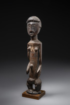 Standing female figure, D. R. Congo, Tabwa, Size: H: 36,5 cm (H: 14.4 inch), ID: 3052638 - 2/6