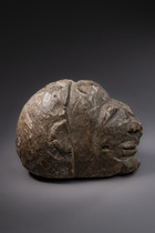 Sculpture de tête anthropomorphe "mahen yafe", Sierra Leone, Sapi, Taille: H: 16 cm L: 20,5 cm (H: 6.3 inch L: 8.1 inch), ID: 3052570 - 4/7