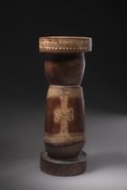 Figure accroupie avec cimier circulaire, Papouasie-Nouvelle-Guinée - région de Massim, Taille: H: 30 cm (H: 11.8 inch), ID: 3052581 - 5/7