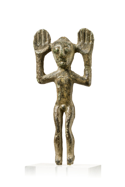 Eurasian idol (Adorant), ca. 8th - 6th century BC, Western Asia, Steppe Peoples, Size: H: 6,2 cm (H: 2.4 inch), ID: 3052656