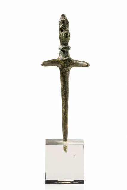 Idole clou hittite, vers le milieu du 2ème millénaire av. J.-C., Ancien Empire hittite d’Anatolie, Taille: H: 10,4 cm (H: 4.1 inch), ID: 3052658