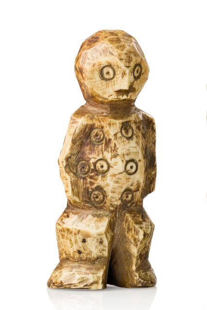 Anthropomorphic figure "iginga" (pl. "maginga"), D. R. Congo, Lega, Size: H: 11 cm (H: 4.3 inch), ID: 3052730