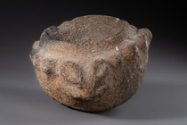 Mortier préhistorique avec visage anthropomorphe, Papouasie-Nouvelle-Guinée - Hautes-Terres, Taille: M: 14,6 x 22,9 x 21,6 cm (M: 14,6 x 22,9 x 8.5 inch), ID: 3052674 - 3/7
